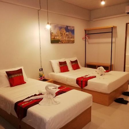 Little Lanna Guesthouse Chiang Mai Exteriör bild